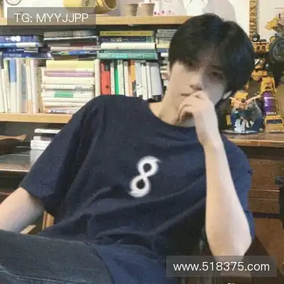 龙含雅